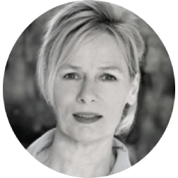 hristine-kavanagh-communications-teacher hristine-kavanagh-communications-teacher