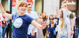 melanie clark teaching dance classes