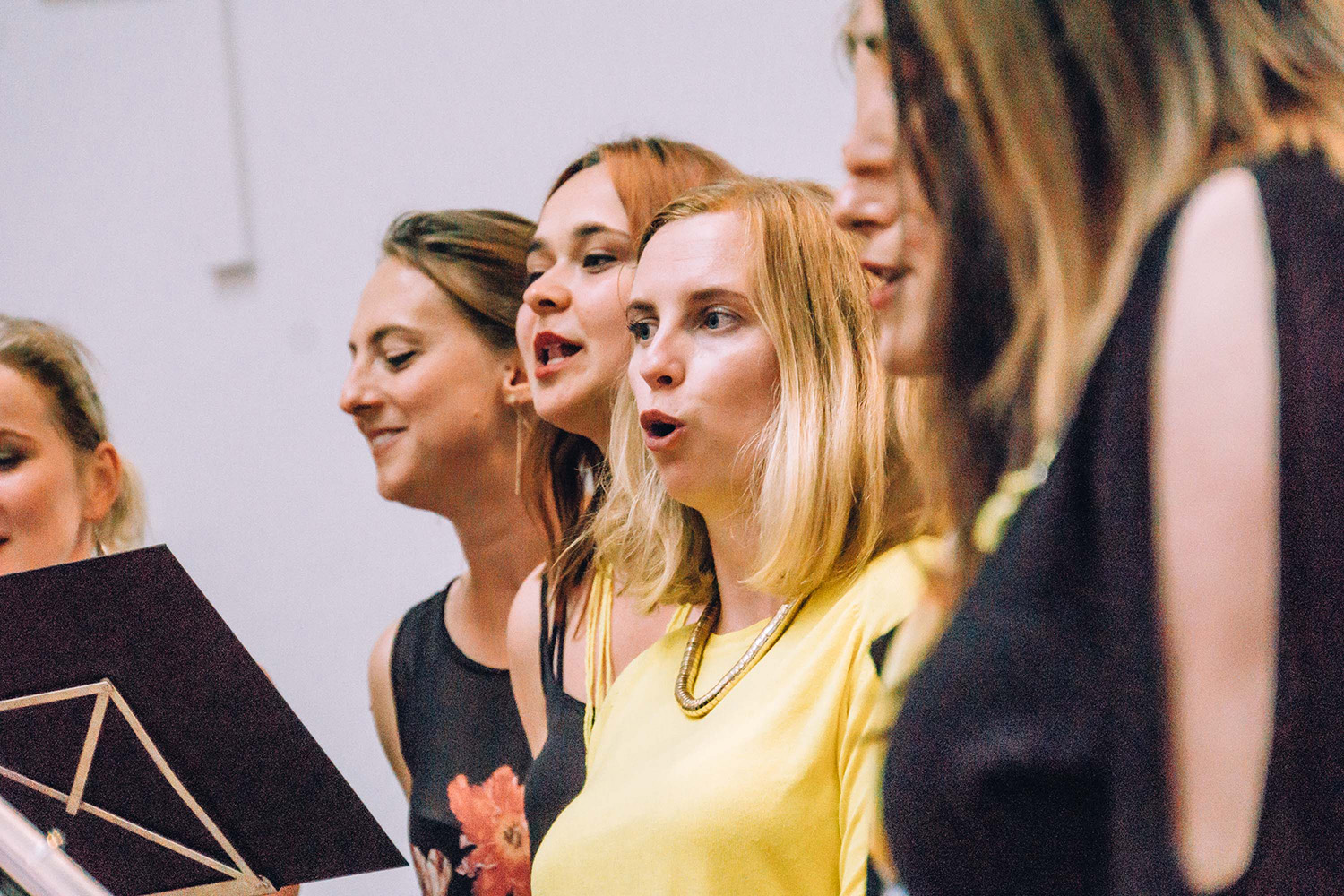 amplified-choir-show-1