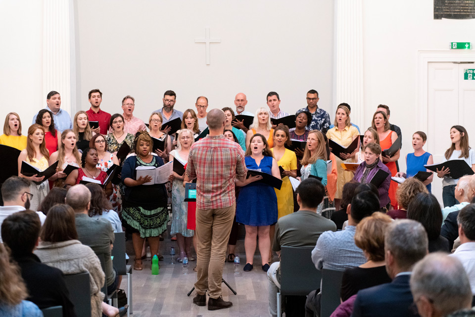 singing-choir-london