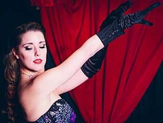 Burlesque Dance Classes - Beginners