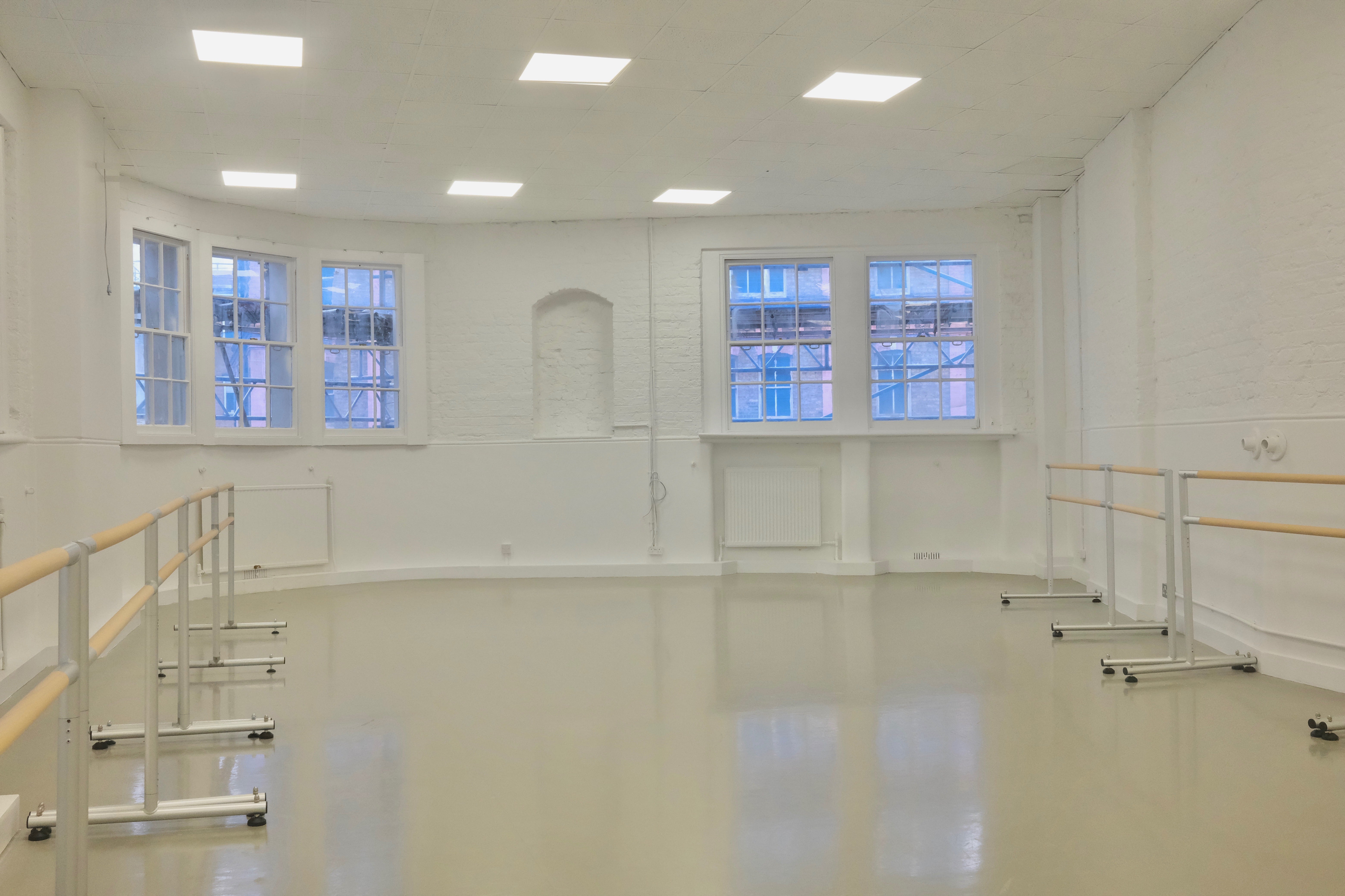 Studio 5