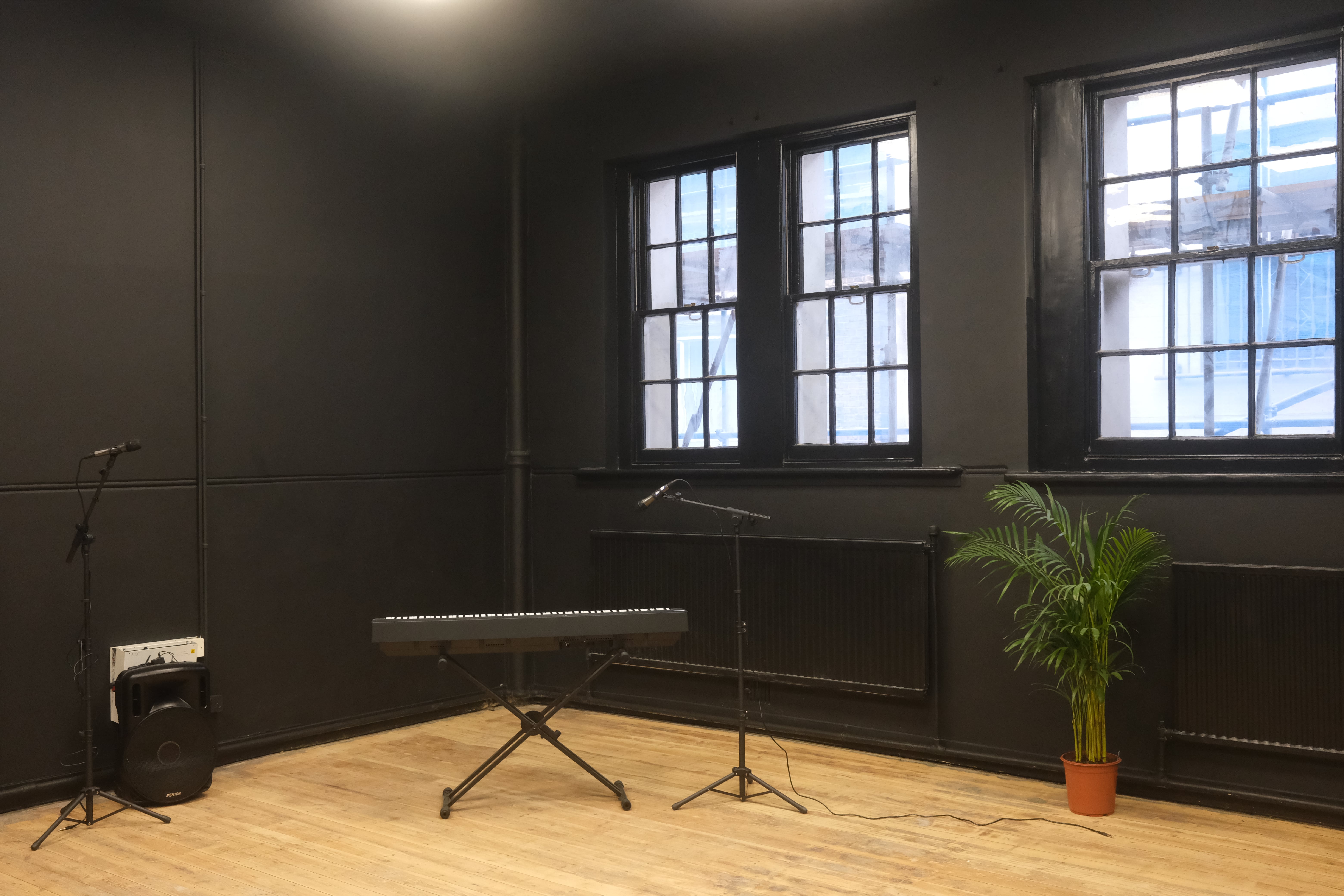 Studio 6
