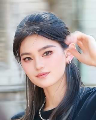 Luci Hong