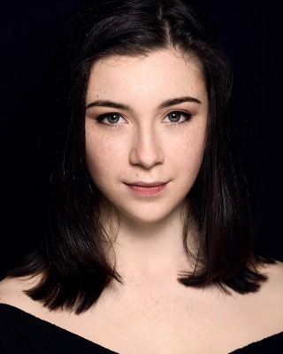 Lydia MacKenzie 