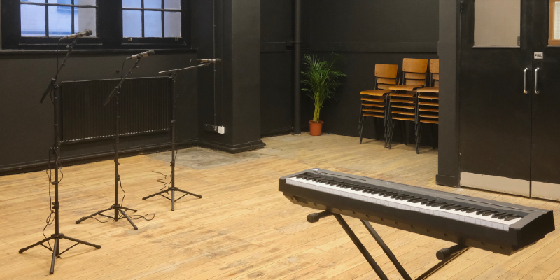 Studio 6