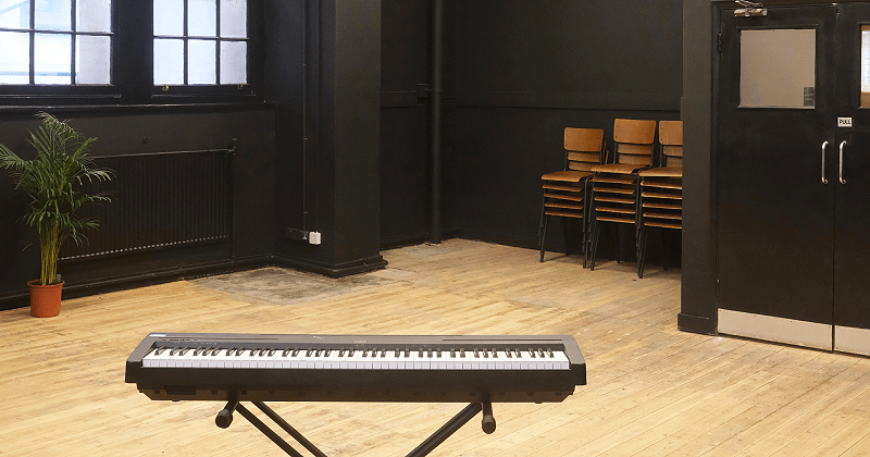 Studio 6